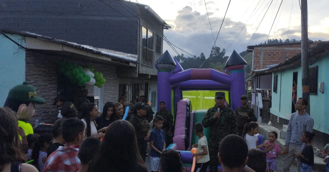 Imagen destacada de 👫 ¡El Parral Brilla con Alegría y Unión Comunitaria! 🤝🎉