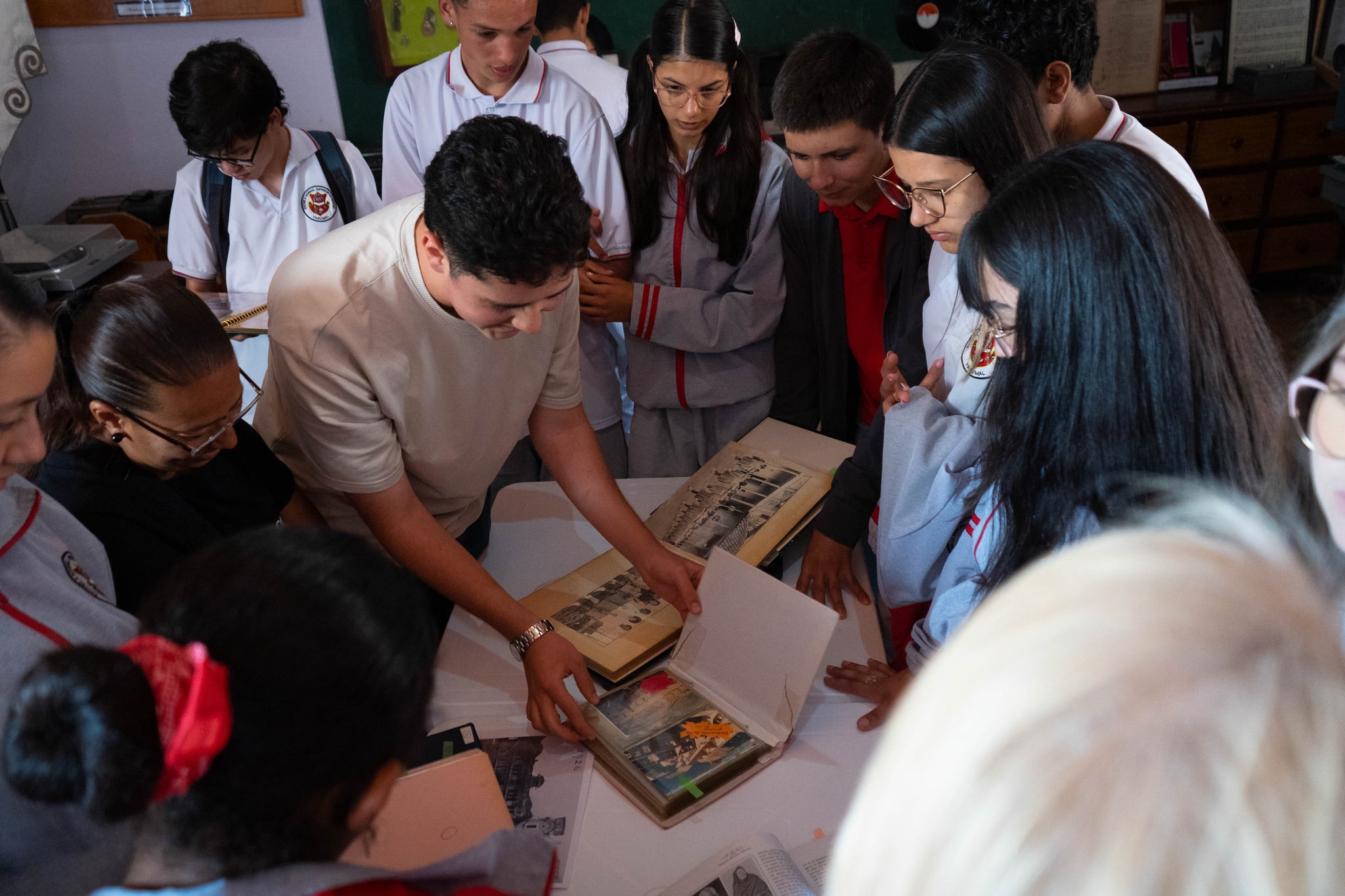 Imagen destacada de 🏫 Escuela Normal Superior “La Merced”: un legado vivo de vocación y saber en Yarumal