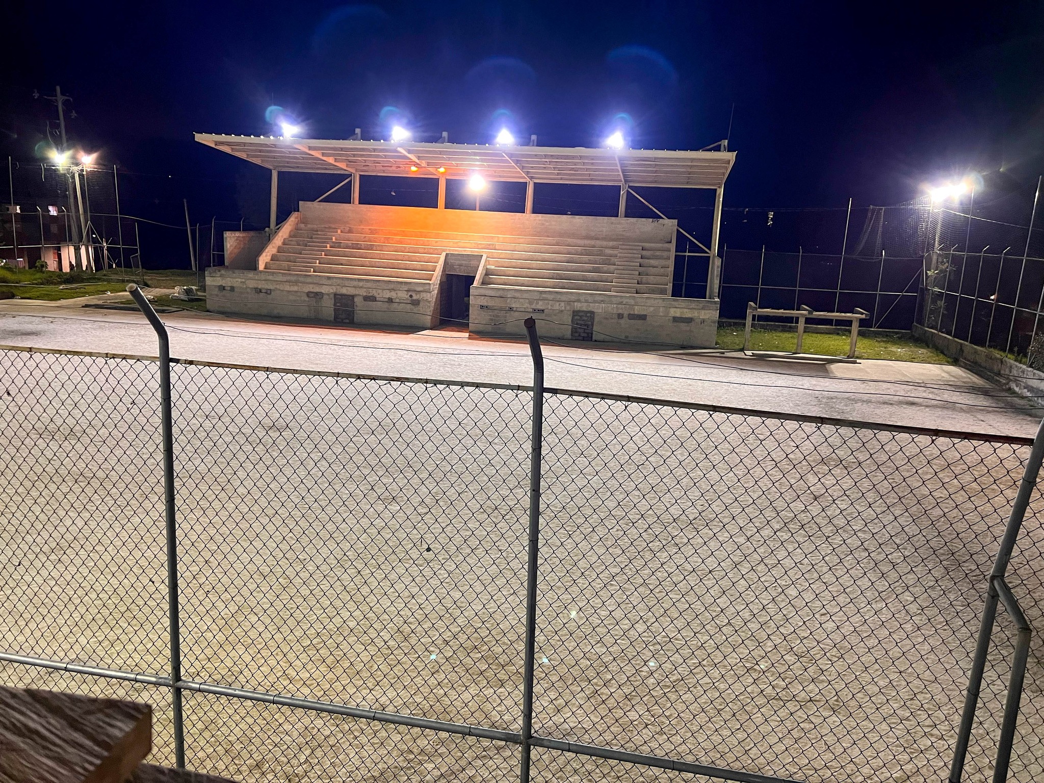 Mejoras en la Cancha del Barrio Epifanio Mejía: Un Espacio Renovado para la Comunidad